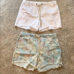 Girl’s “boyfriend” shorts